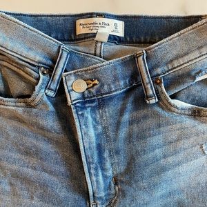 Abercrombie super skinny ankle high rise jeans